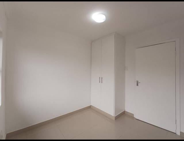 2 BEDROOM PROPERTY TO RENT IN OVERPORT